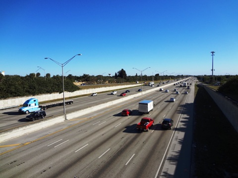 SR-9/I-95 between Boynton Beach Boulevard Interchange and Gateway Boulevard Interchange