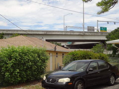 Neighborhood right below the ramp at SR-9/I-95 and Gateway Boulevard Interchange